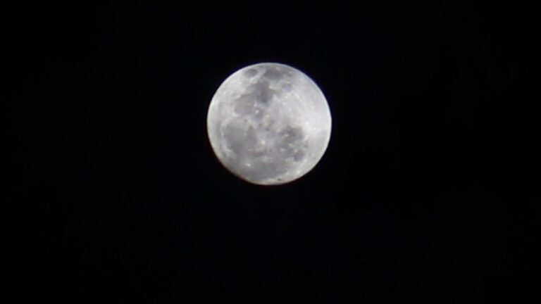نحوه عکاسی از ماه با 18-55