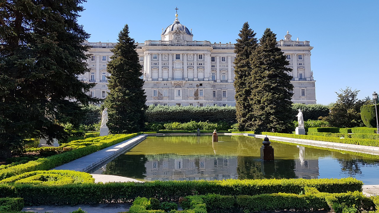 Los Mejores Sitios para Hacer Fotos en Madrid 2024 | BLUPARADISE
